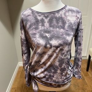 Lulu lemon athletica side tie long sleeve top. Size 10